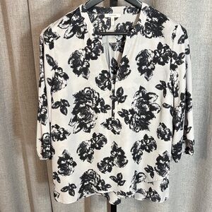 Black Floral Print Women’s Blouse Size L
